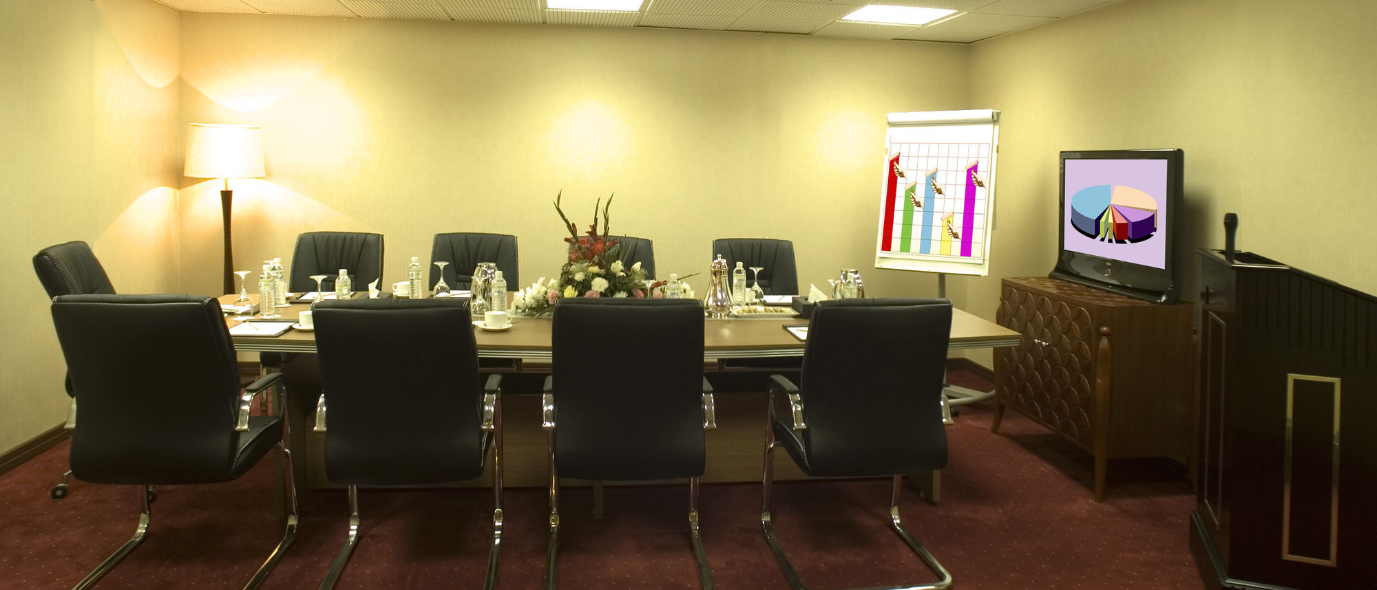 Shaza Regency Plaza Al Madinah Hotel Medina Luaran gambar A meeting room